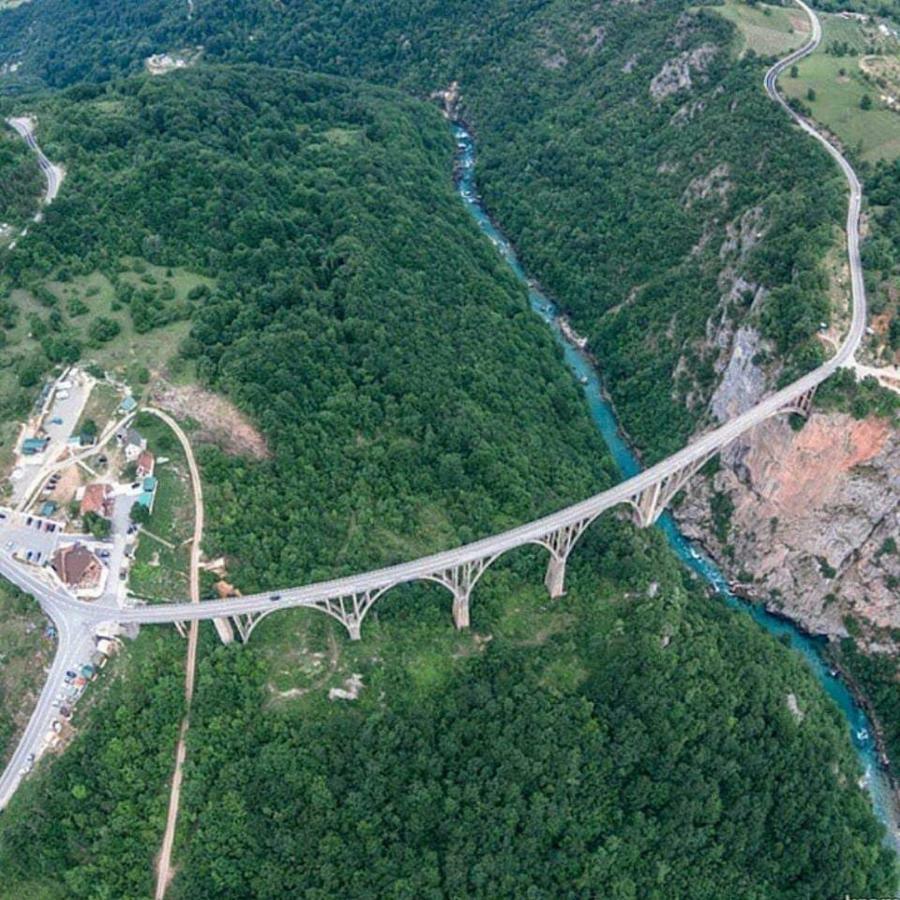 Taramour Cottages. Mojkovac Ngoại thất bức ảnh