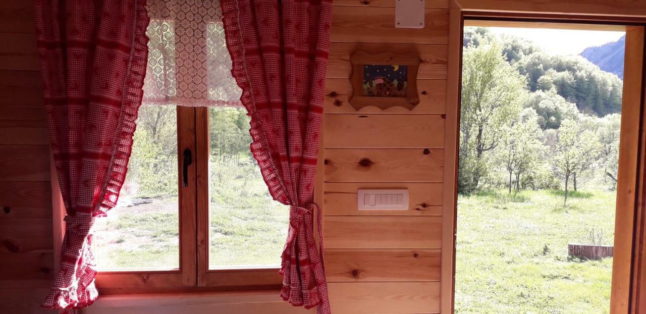 Taramour Cottages. Mojkovac Ngoại thất bức ảnh
