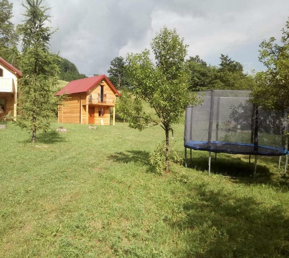 Taramour Cottages. Mojkovac Ngoại thất bức ảnh