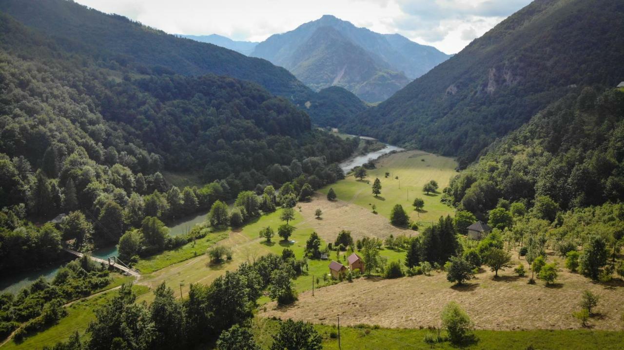 Taramour Cottages. Mojkovac Ngoại thất bức ảnh